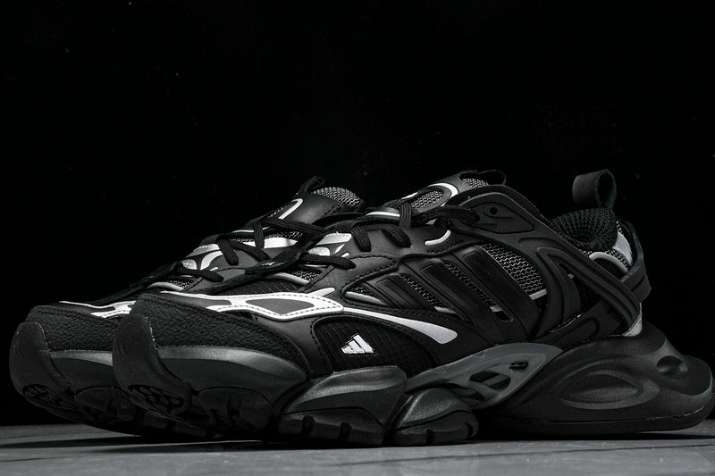 Tênis Adidas XLG