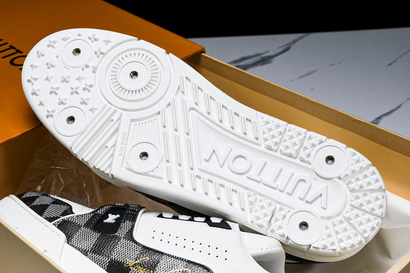 Louis Vuitton Sneaker