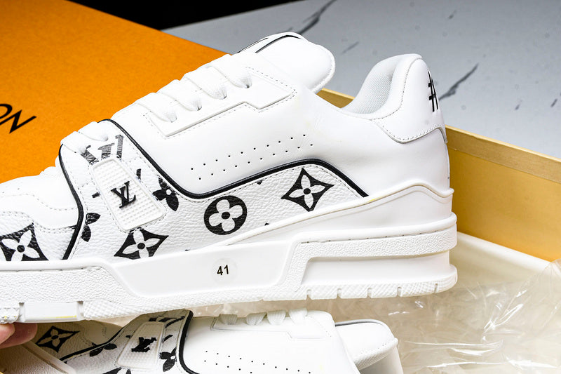 Louis Vuitton Sneaker