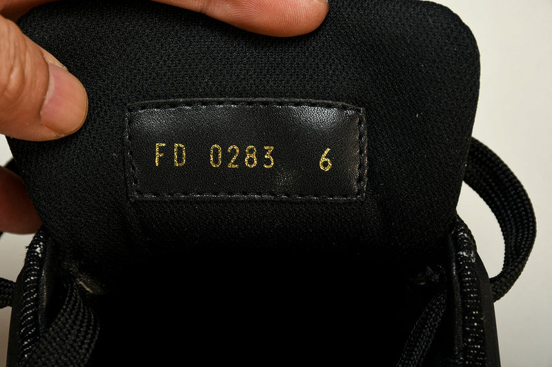 Louis Vuitton Sneaker