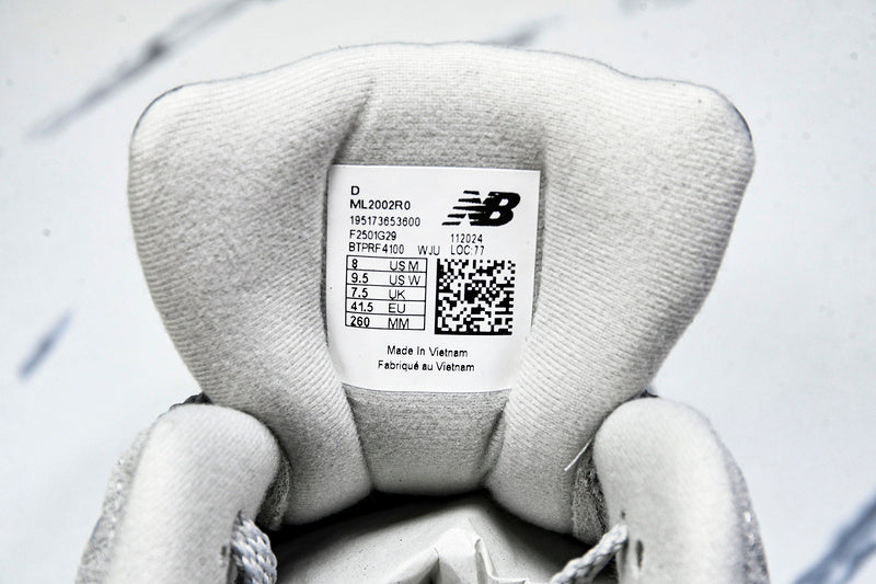 New Balance 2002