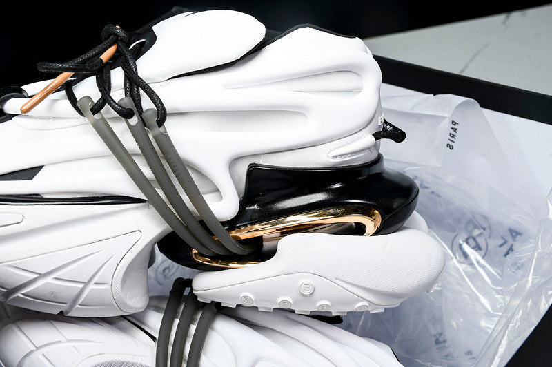 Balenciaga Unicórnio