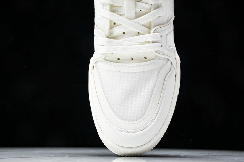 Louis Vuitton Sneaker