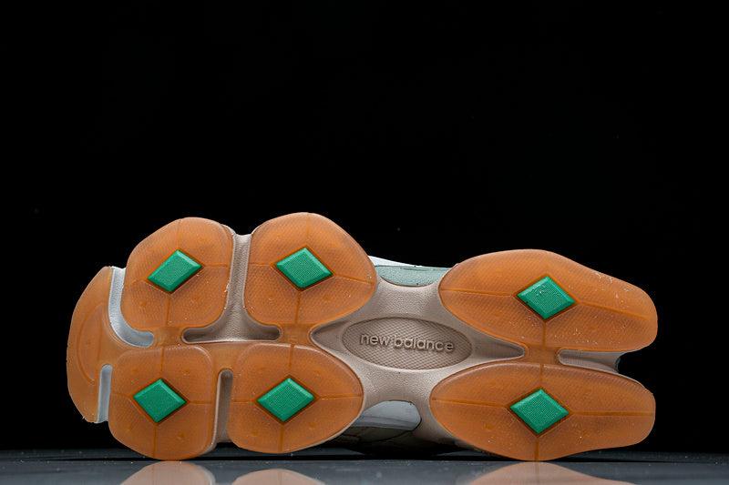 New Balance 9060 OLIVINE