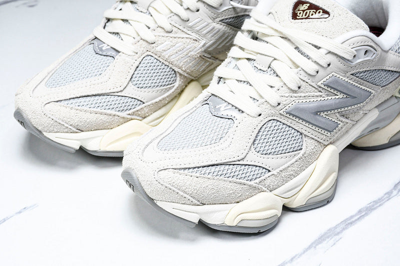 New Balance 9060 OLIVINA