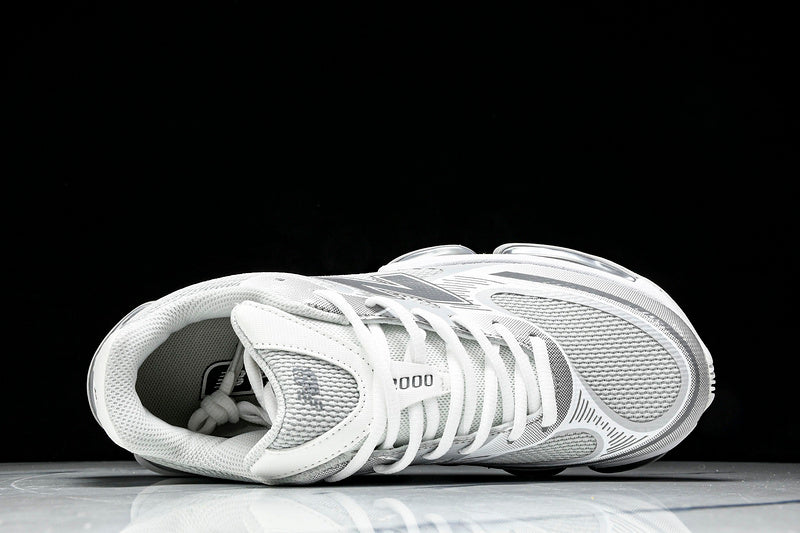 Tênis New Balance 2000