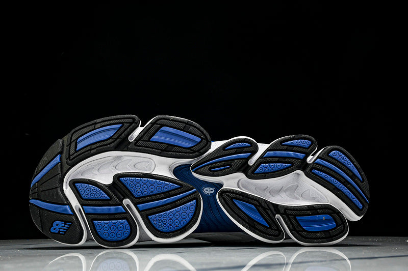 Tênis New Balance 2000