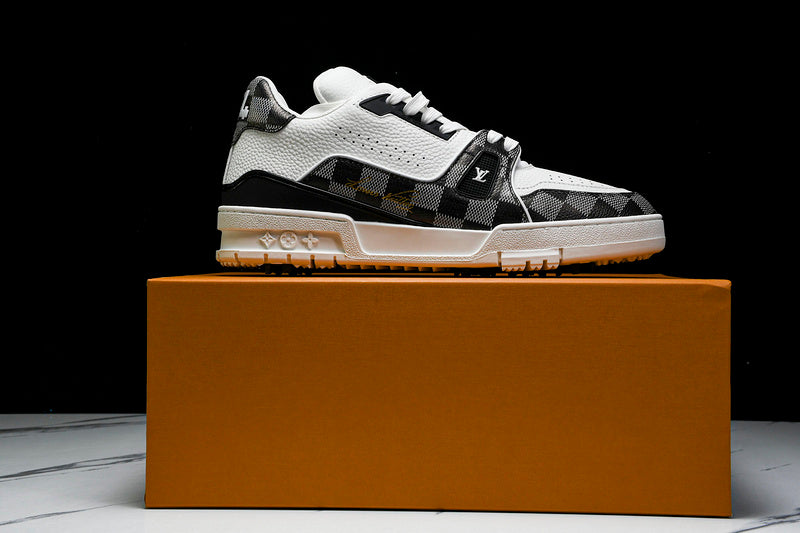 Louis Vuitton Sneaker