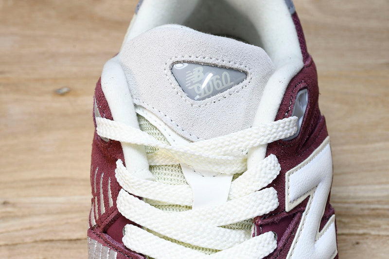 New Balance 9060 OLIVINE