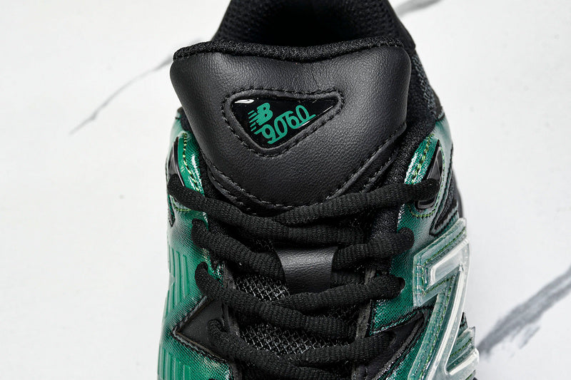 New Balance 9060 OLIVINA