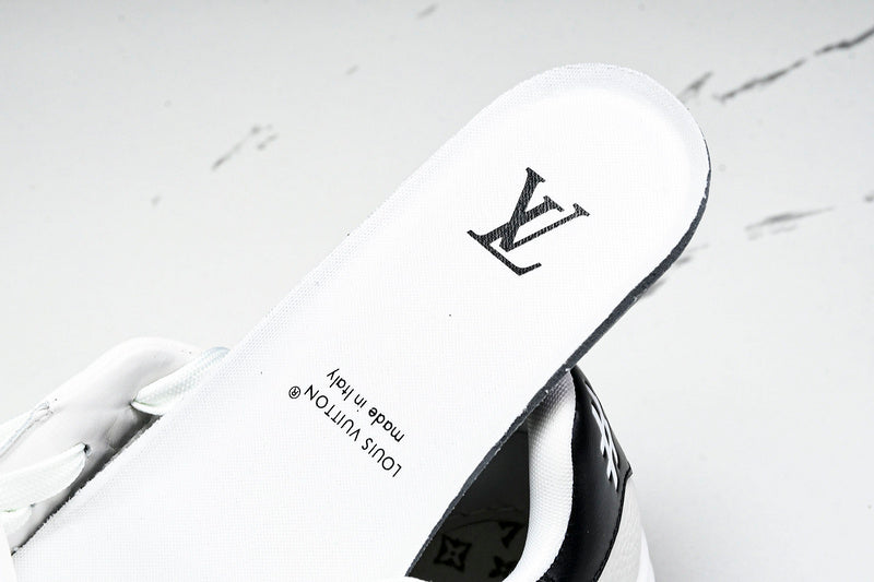Tênis Louis Vuitton