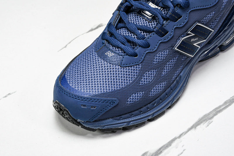 New Balance 1906