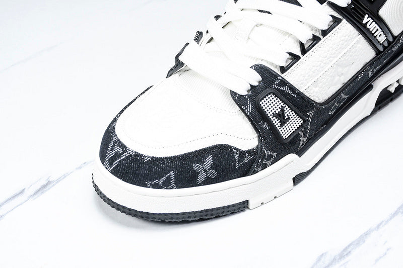 Louis Vuitton Sneaker