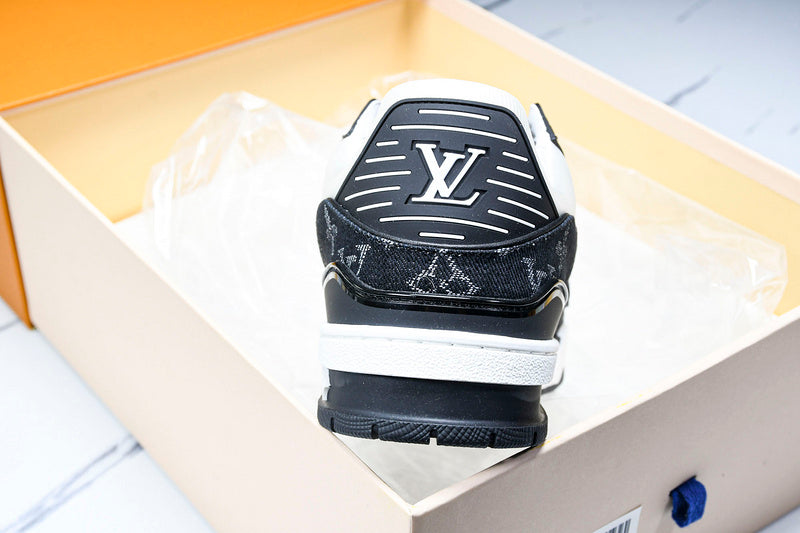 Louis Vuitton Sneaker