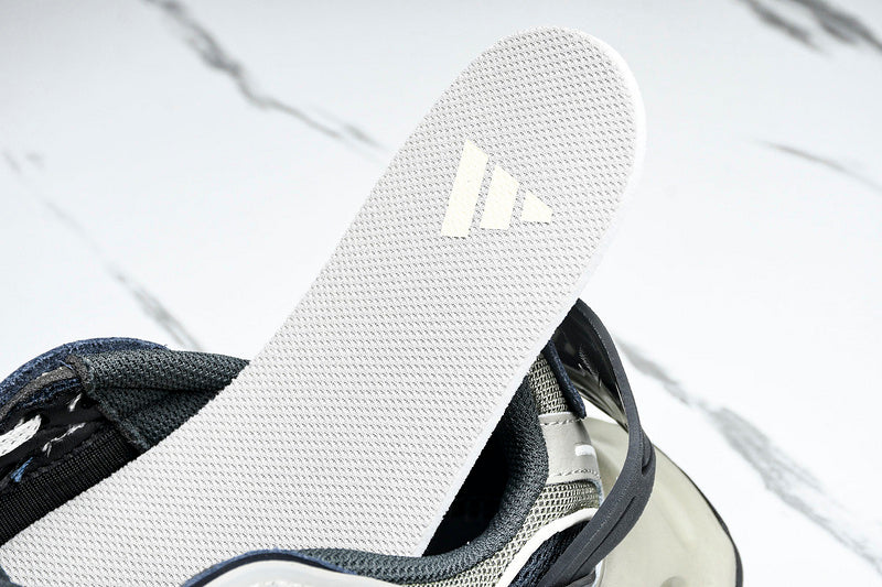 Tênis Adidas XLG