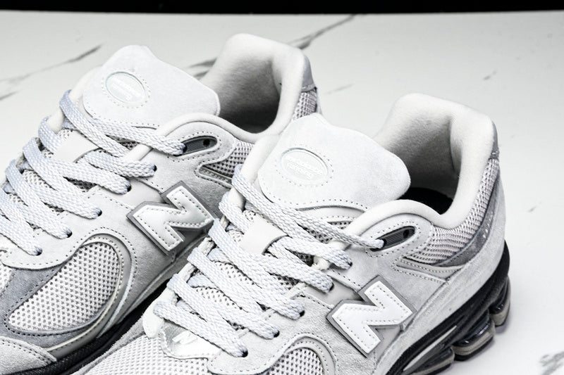 New Balance 2002