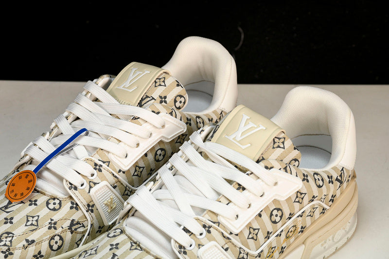 Tênis Louis Vuitton