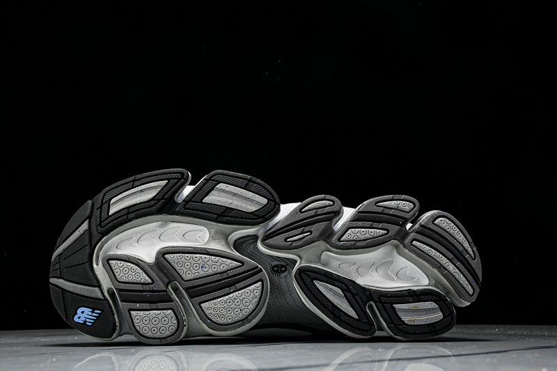 Tênis New Balance 2000
