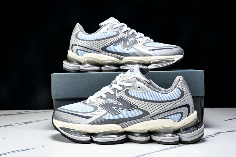 Tênis New Balance 2000