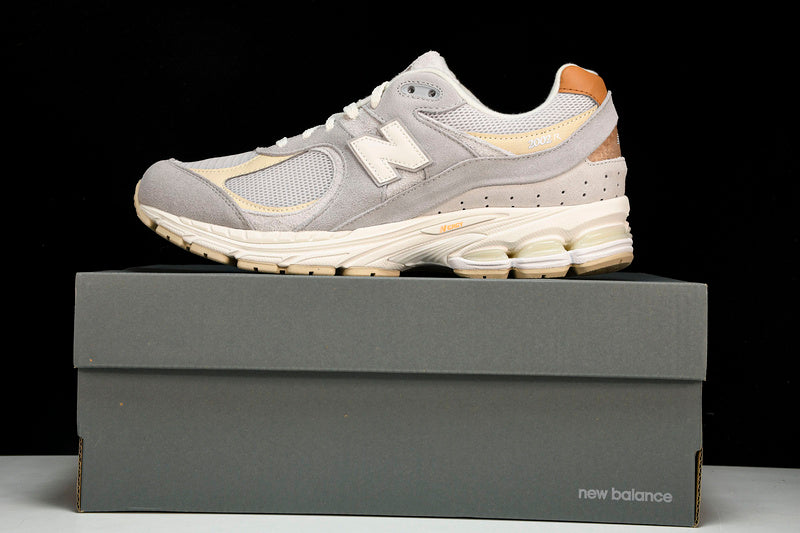 New Balance 2002