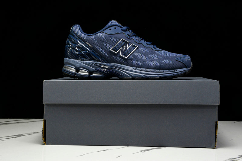 New Balance 1906