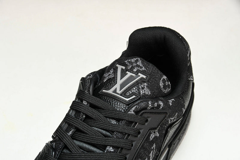 Tênis Louis Vuitton