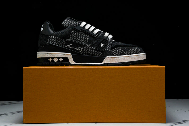 Louis Vuitton Sneaker