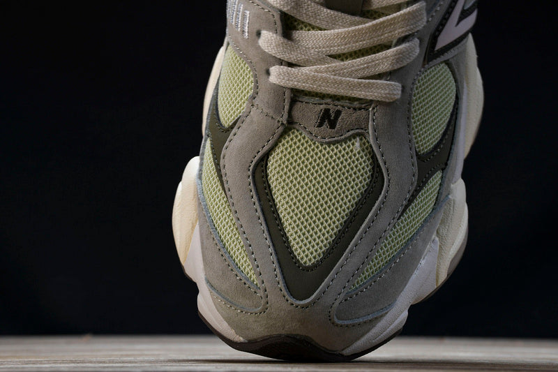 New Balance 9060 OLIVINE
