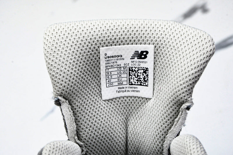 New Balance 9060