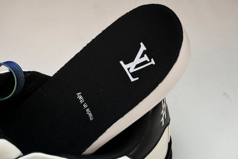 Louis Vuitton Sneaker