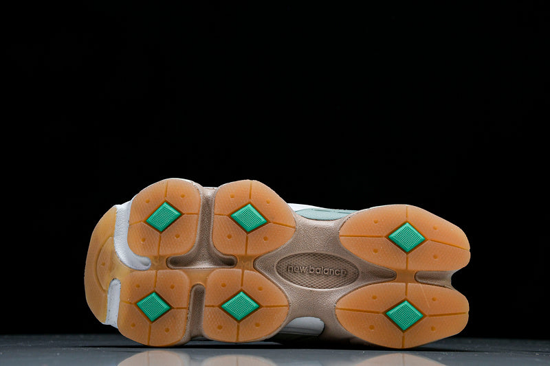New Balance 9060 OLIVINE