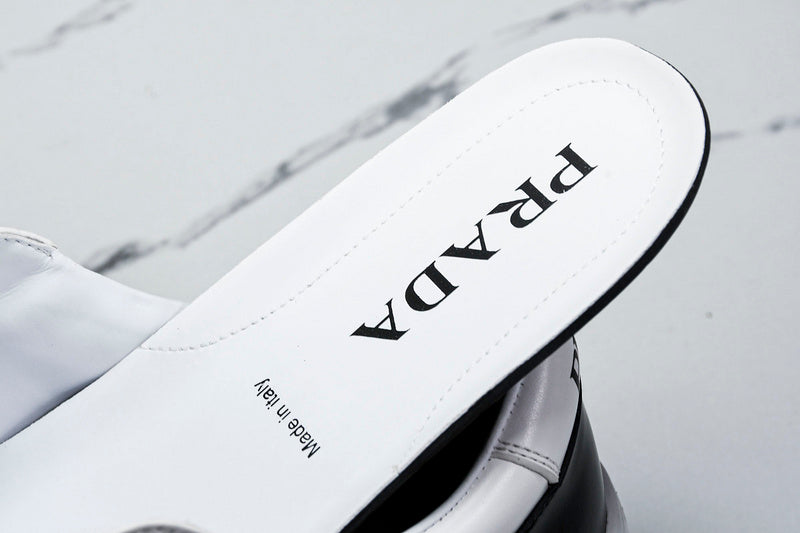Prada Sneaker