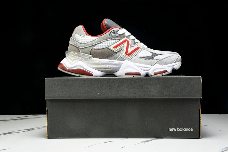 New Balance 9060 OLIVINA