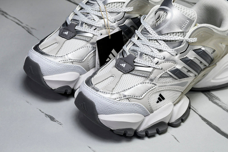 Adidas XLG Sneakers