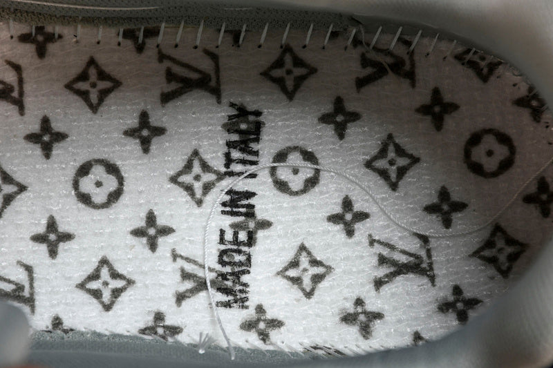 Louis Vuitton Sneaker