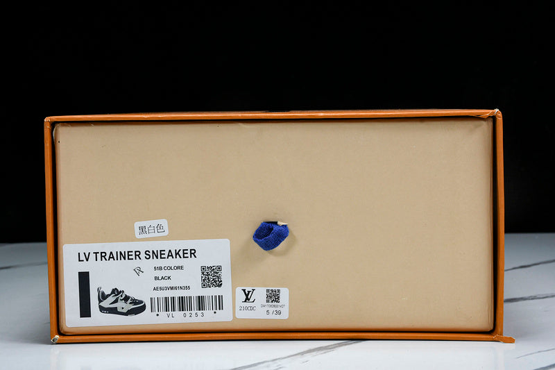 Louis Vuitton Sneaker