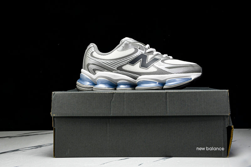 Tênis New Balance 2000
