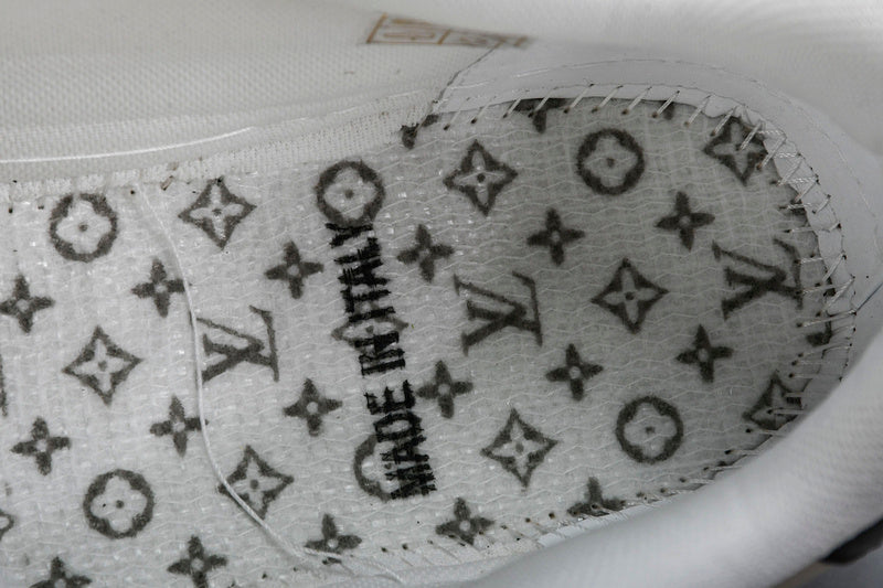 Tênis Louis Vuitton