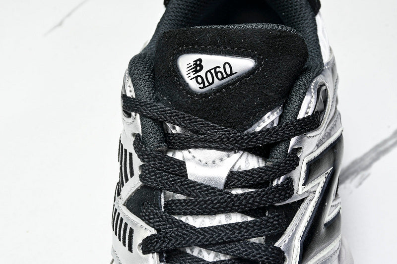 New Balance 9060 OLIVINA