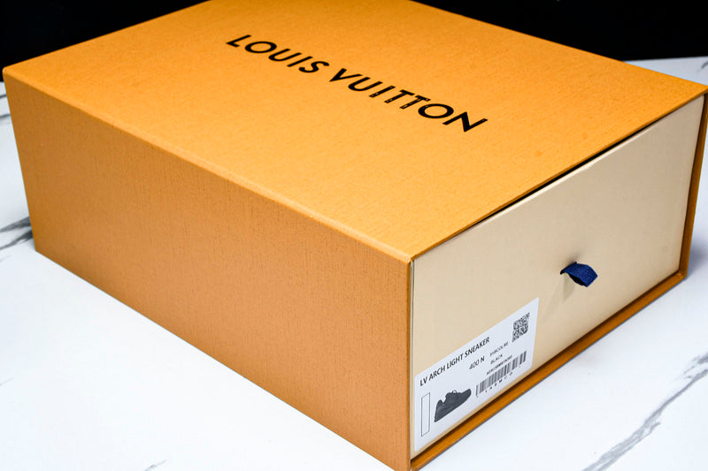 Tênis Louis Vuitton