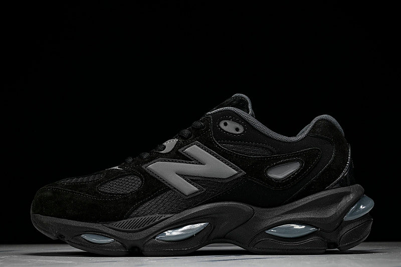 New Balance 983