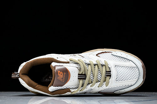 New Balance 530