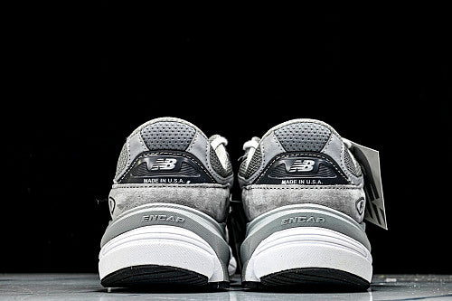 New Balance 996 V6