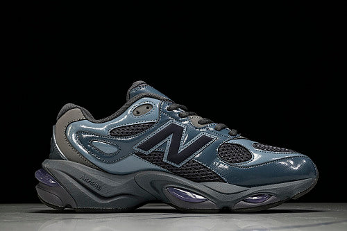 New Balance 983