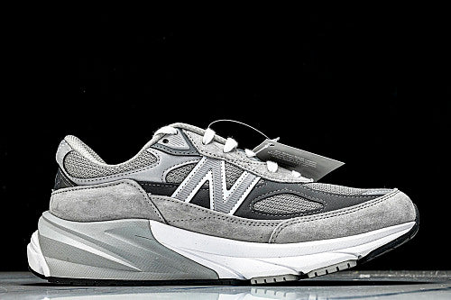 New Balance 996 V6