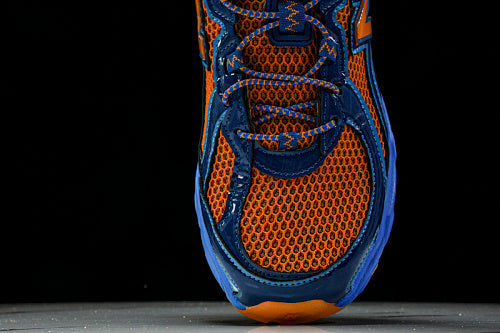 New Balance 740