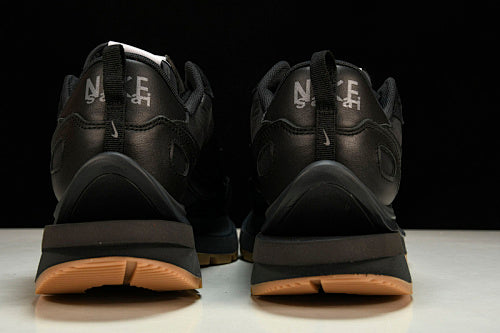 Nike Sacai