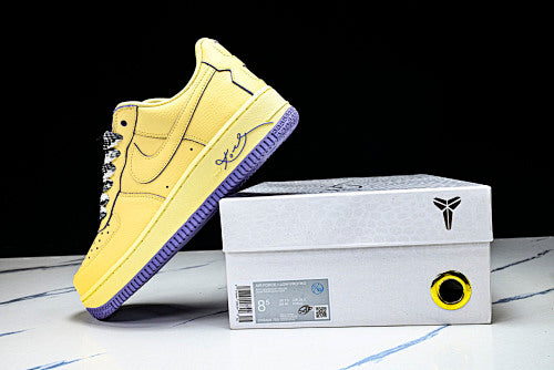 NIKE Zoom Kobe 5