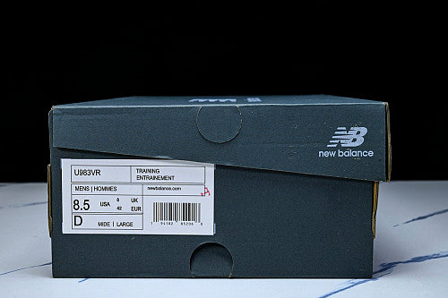New Balance 983