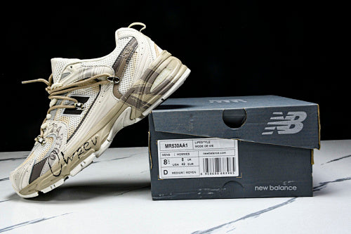 New Balance 530